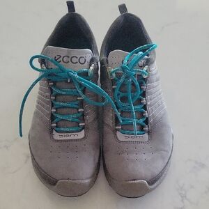 ECCO Biom Sneakers in Gray with Blue Laces  Golf Shoes 8.5